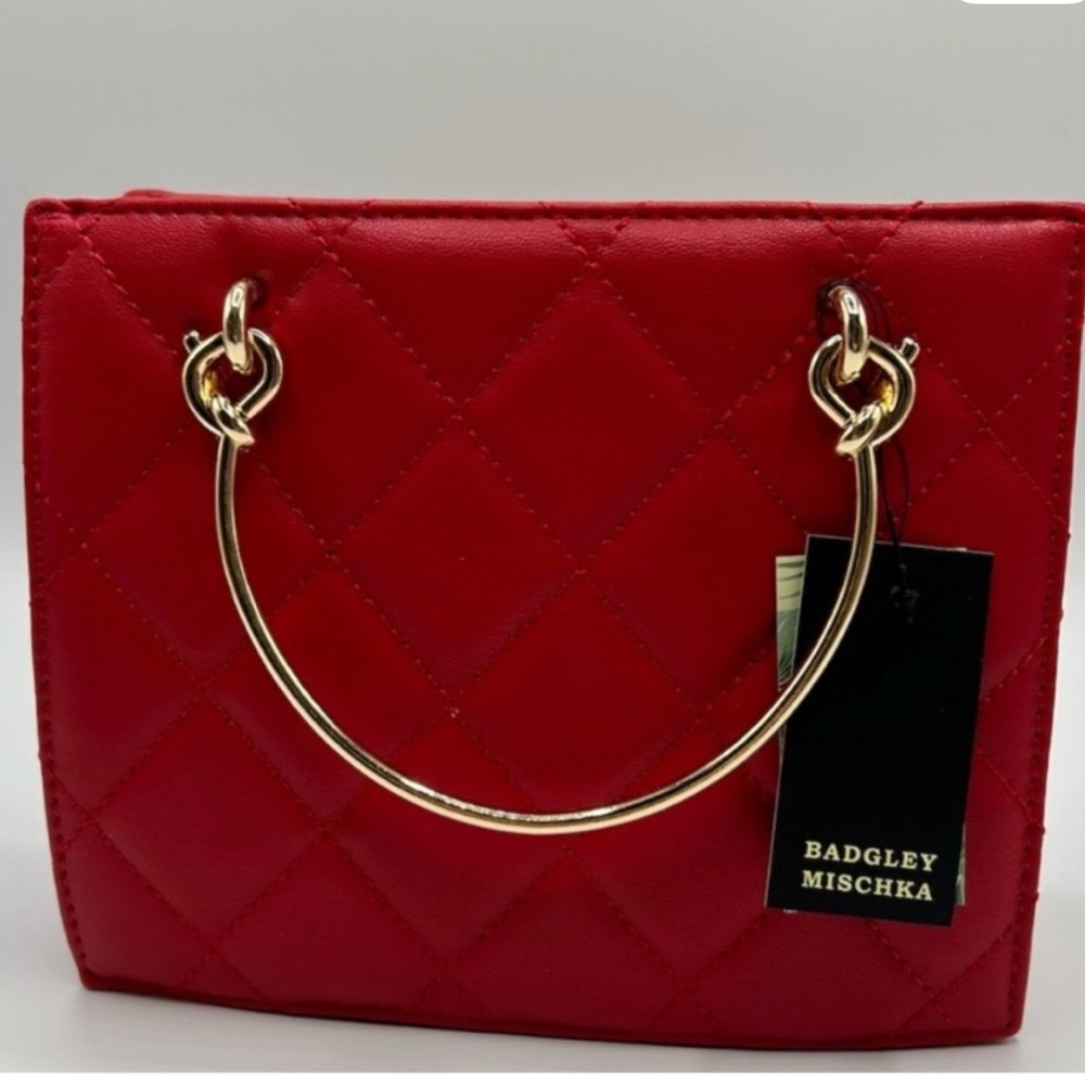 Badgley Mischka Red Purse or Crossbody Gold Hardware Square Quilt and Studs NEW - Picture 3 of 4